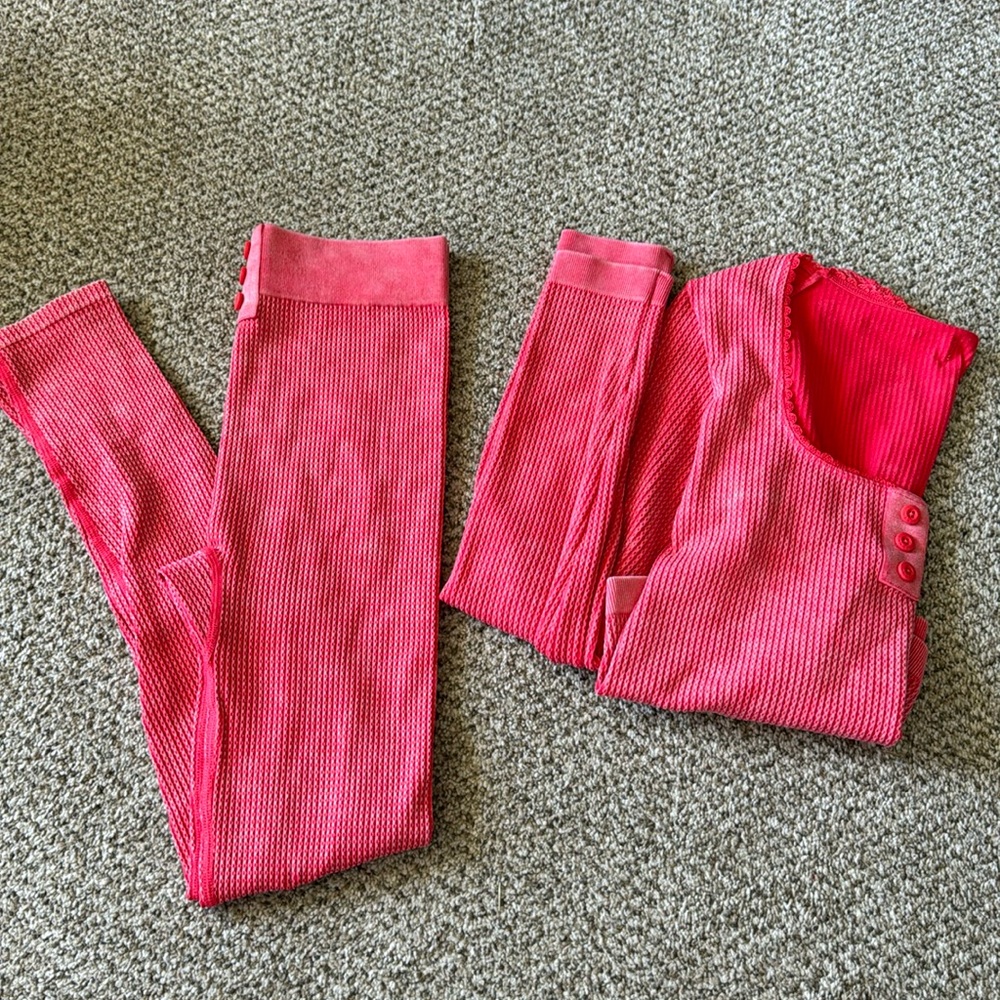 Women’s Fabletics knitted lounge set